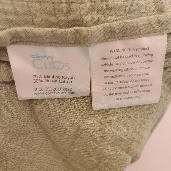 COMFY CUBS FEATHER CARSEAT/BREASTFEEDING COVER - Picture 3 of 3
